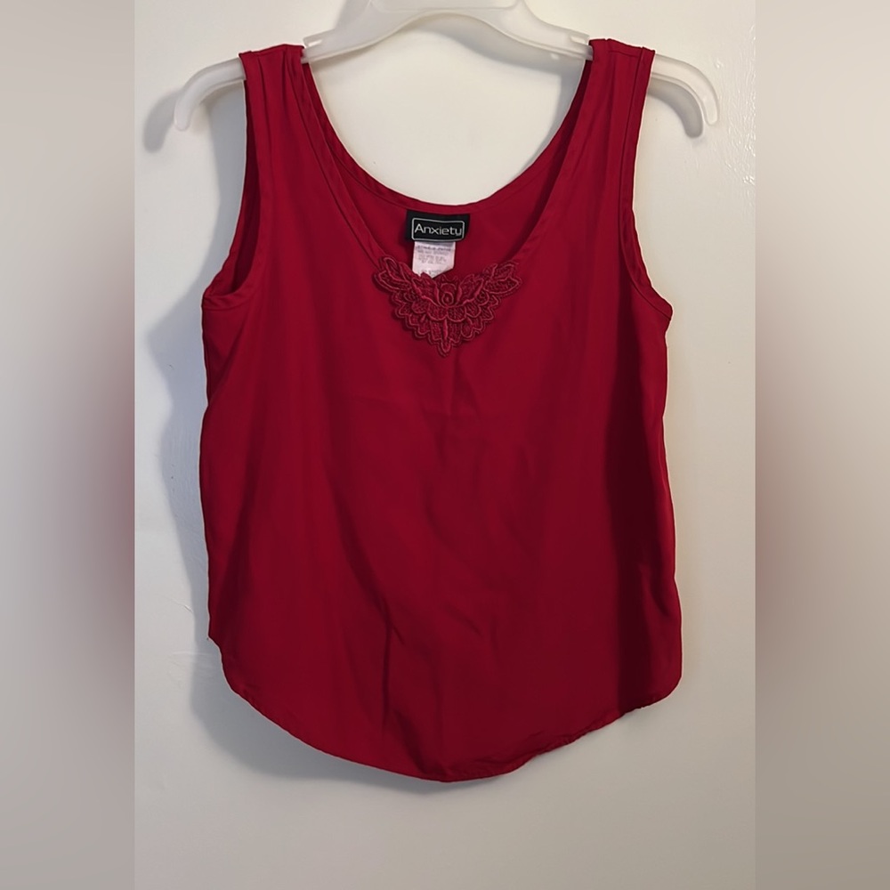 Burgundy Anxiety Tank 🌟